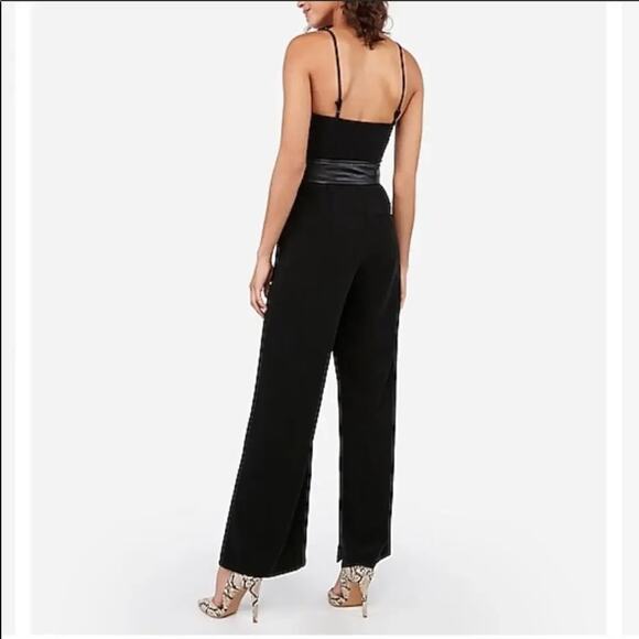 Express Negin Mirsalehi Belted Wide Leg Jumpsuit NWT - Size 0 - Picture 2 of 9
